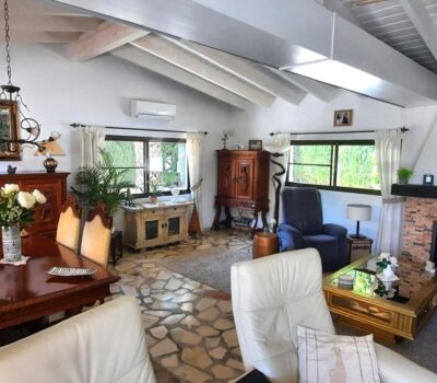 Вілла в Альфас-дель-Пі 155 кв.м з терасою та басейном