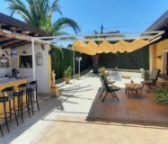 Вилла в Альфас-дель-Пи 155 кв.м с террасой и бассейном