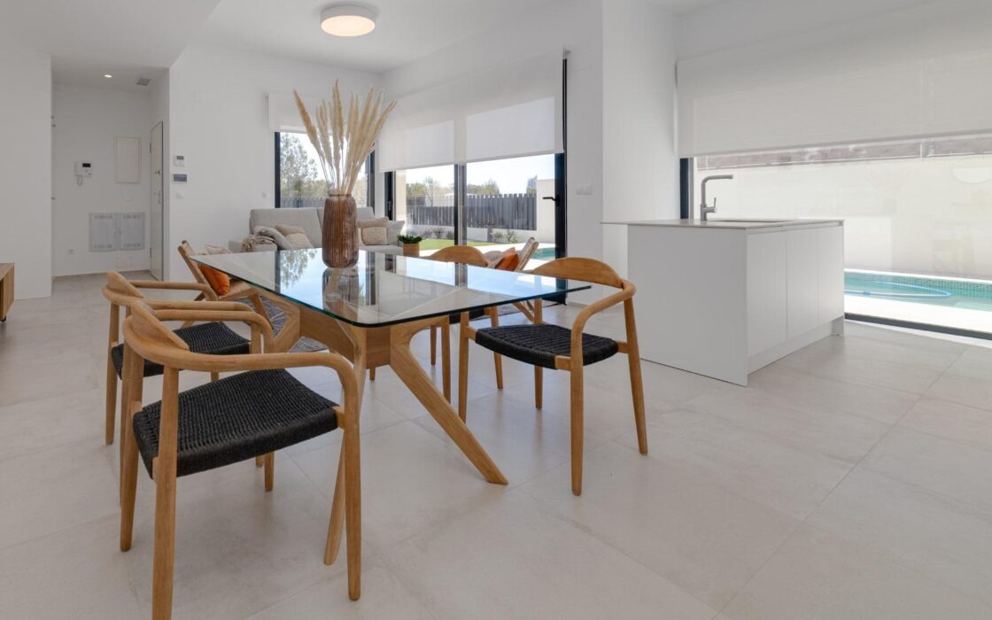 Роскошные виллы в Финестрате с террасой и частным бассейном