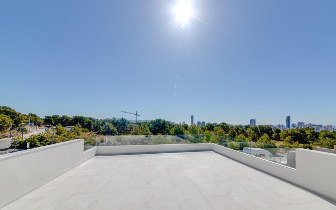 Роскошные виллы в Финестрате с террасой и частным бассейном