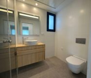 Новая квартира в Лас Колинас с террасой и видом на гольф