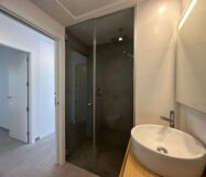 Новая квартира в Лас Колинас с террасой и видом на гольф