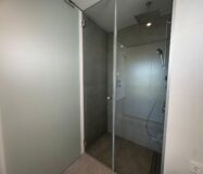 Новая квартира в Лас Колинас с террасой и видом на гольф