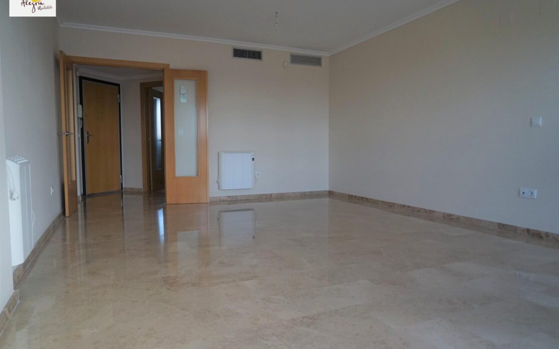 Апартаменты 161 кв.м с террасой в Валенсии, Campanar