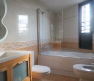 Апартаменты 161 кв.м с террасой в Валенсии, Campanar