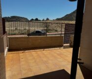 Простора квартира в Вільянуева-дель-Ріо-Сегура з терасою