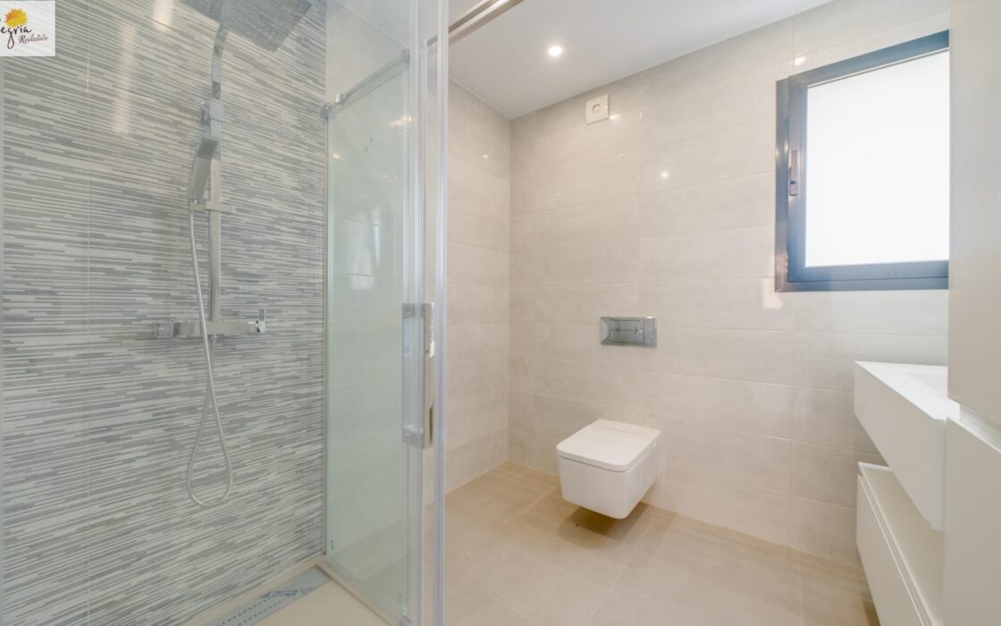 Вилла в Кальпе з басейном і терасою, 356 кв.м.