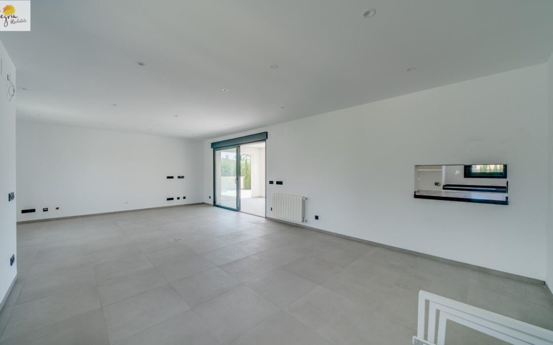 Вилла в Кальпе з басейном і терасою, 356 кв.м.