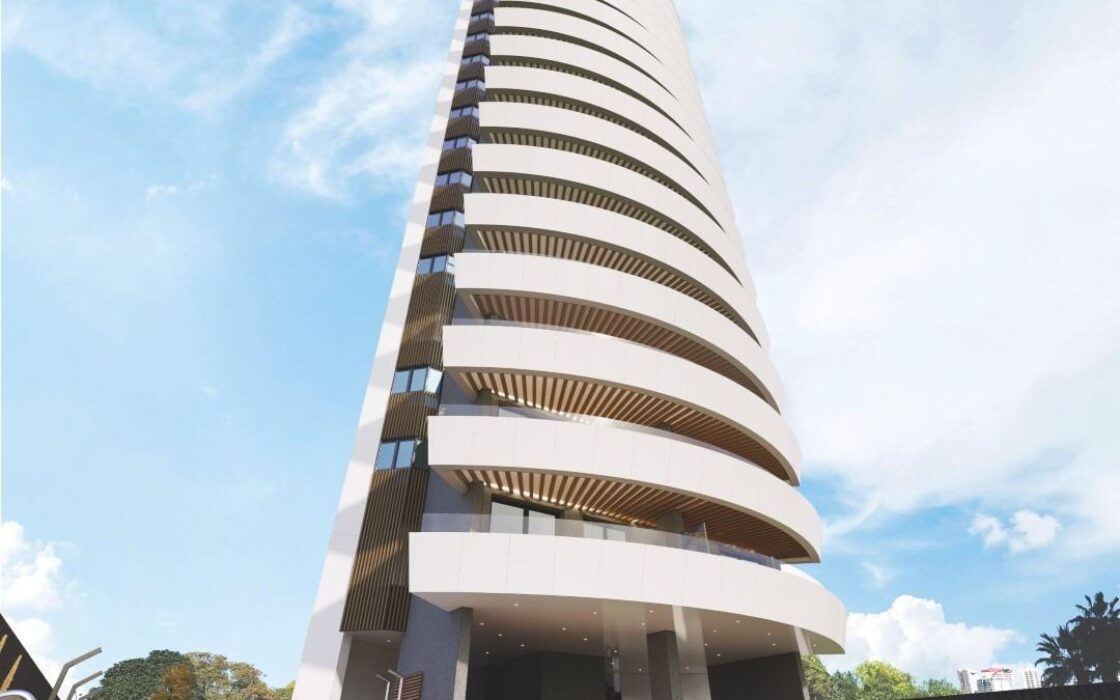 Нові апартаменти в Кальпе з терасою біля моря 126 кв.м.