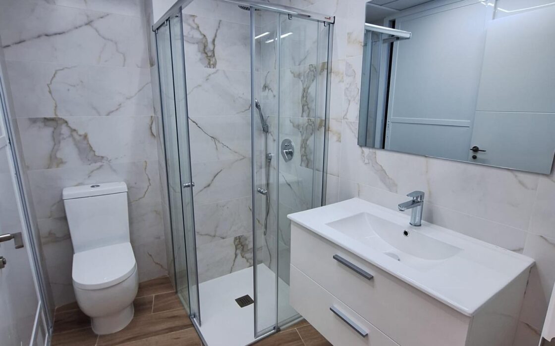 Квартира 80 кв.м в Вилламартине с террасой и бассейном