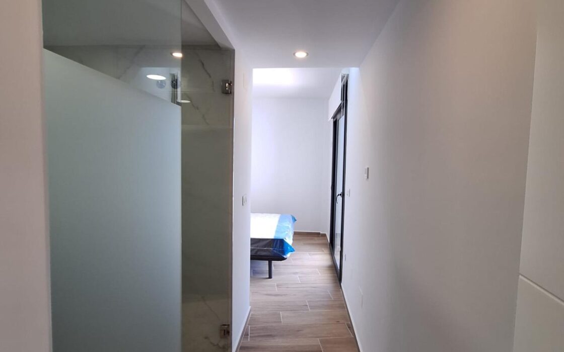 Квартира 80 кв.м в Вилламартине с террасой и бассейном