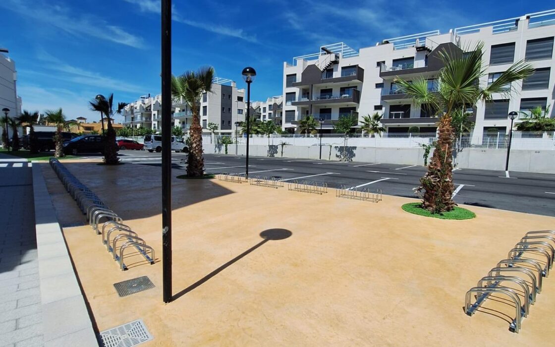 Квартира 80 кв.м в Вилламартине с террасой и бассейном