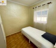 Квартира в Аликанте с 3 спальнями и балконом 62 кв.м