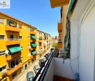 Квартира в Аликанте с 3 спальнями и балконом 62 кв.м