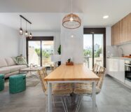 Новые виллы в Ориуэла-Коста с частным садом и бассейном