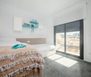 Новые виллы в Ориуэла-Коста с частным садом и бассейном