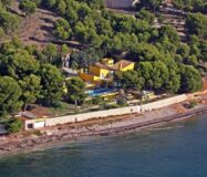 Вилла у моря в Альтее 497 кв.м з 3 спальнями та терасою