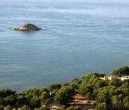 Вилла у моря в Альтее 497 кв.м з 3 спальнями та терасою