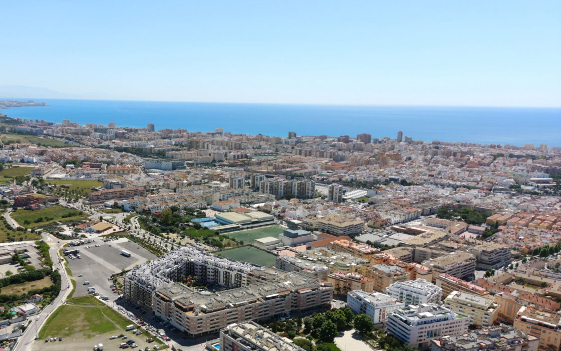 Апартамент 1 спальня в Михасе с террасой и видом на море