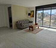 Простора вілла 611 кв.м у Фінестраті з басейном