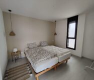 Простора вілла 611 кв.м у Фінестраті з басейном