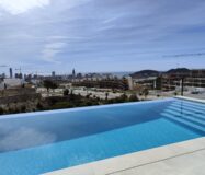 Простора вілла 611 кв.м у Фінестраті з басейном