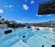 Вилла в Альтее с прекрасным видом на море и горы 351 кв.м