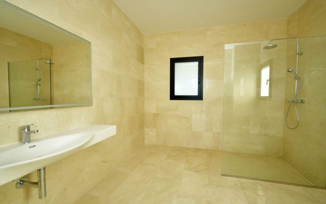 Вилла в Альтее с прекрасным видом на море и горы 351 кв.м