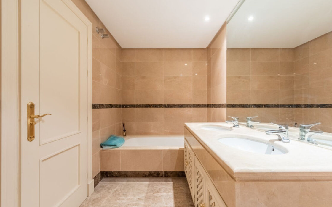 Пентхаус в Новой Андалусии с террасой 203 кв.м