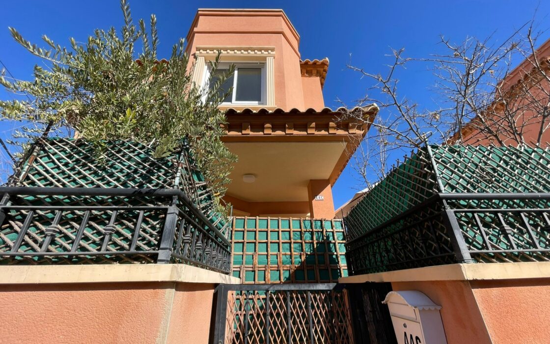 Дом в Bigastro 272 кв.м, новый 2016 года постройки