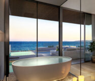 Элегантная квартира с террасой в Эстепоне, 115 кв.м.