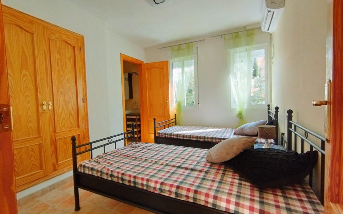 Вилла в Кальпе 476 кв.м з панорамним видом на море