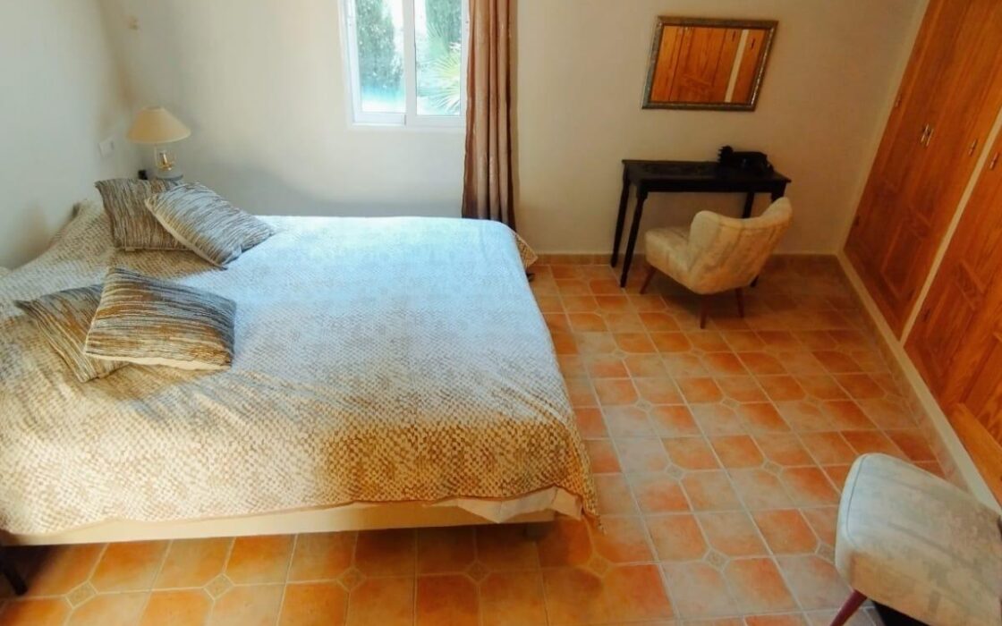 Вилла в Кальпе 476 кв.м з панорамним видом на море