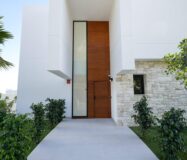 Вилла в Полопе 294 кв.м с террасой и видом на море