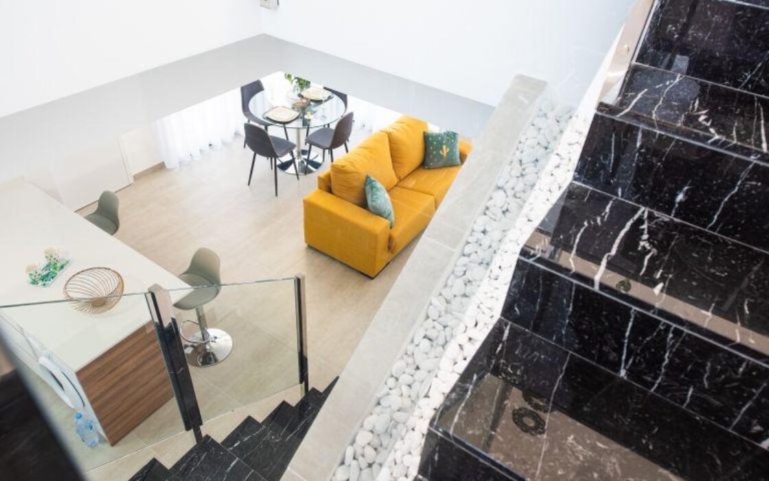 Вилла с 3 спальнями и бассейном в Лос-Монтесиносе 105 кв.м