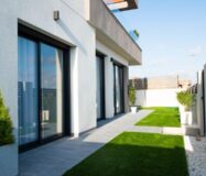 Вилла с 3 спальнями и бассейном в Лос-Монтесиносе 105 кв.м