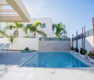 Вилла с 3 спальнями и бассейном в Лос-Монтесиносе 105 кв.м