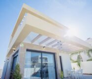 Вилла с 3 спальнями и бассейном в Лос-Монтесиносе 105 кв.м