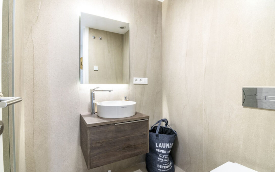 Ексклюзивна квартира з терасою в Естепоні 170 кв.м 3 спальні