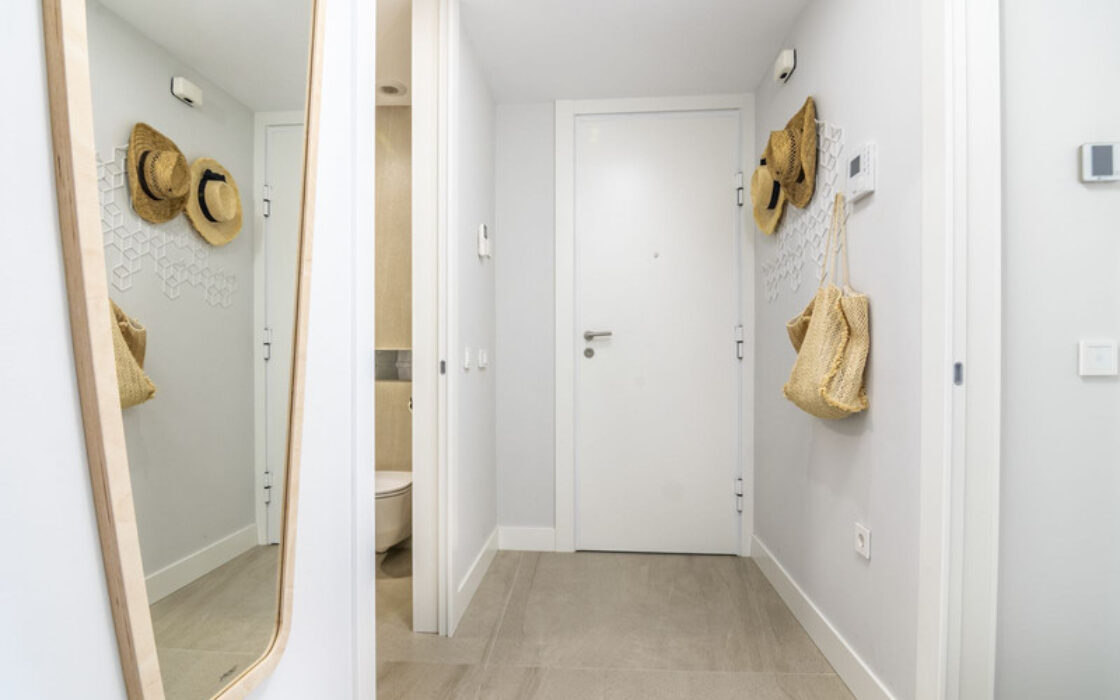 Ексклюзивна квартира з терасою в Естепоні 170 кв.м 3 спальні