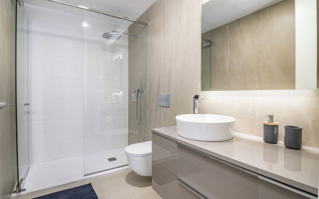 Ексклюзивна квартира з терасою в Естепоні 170 кв.м 3 спальні