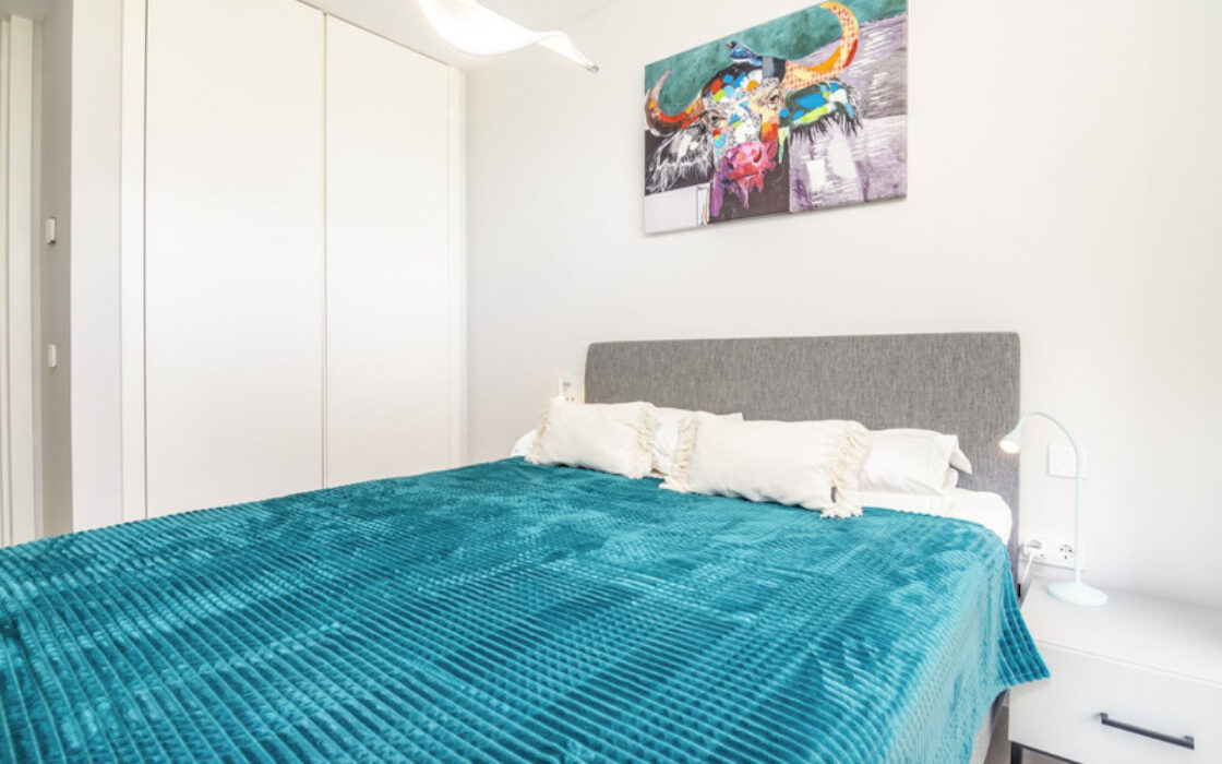 Ексклюзивна квартира з терасою в Естепоні 170 кв.м 3 спальні