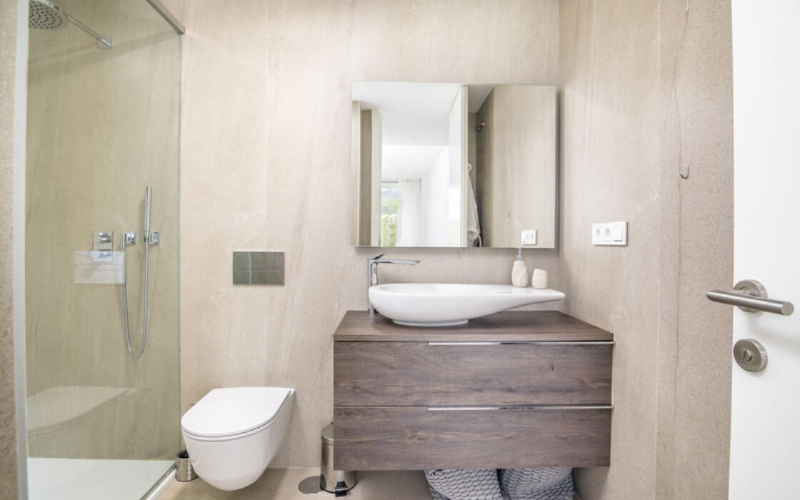 Ексклюзивна квартира з терасою в Естепоні 170 кв.м 3 спальні