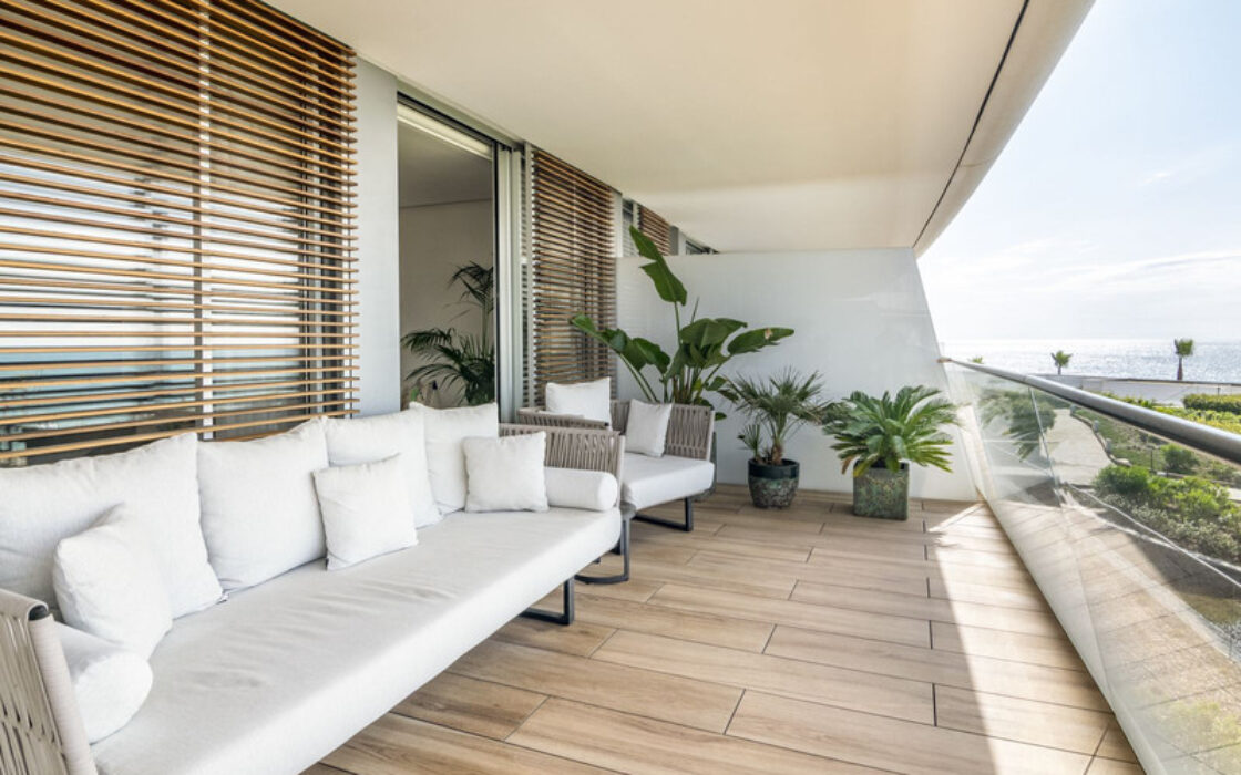 Ексклюзивна квартира з терасою в Естепоні 170 кв.м 3 спальні