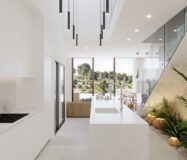 Дом в Финестрате 192 кв.м с террасой и близко к морю