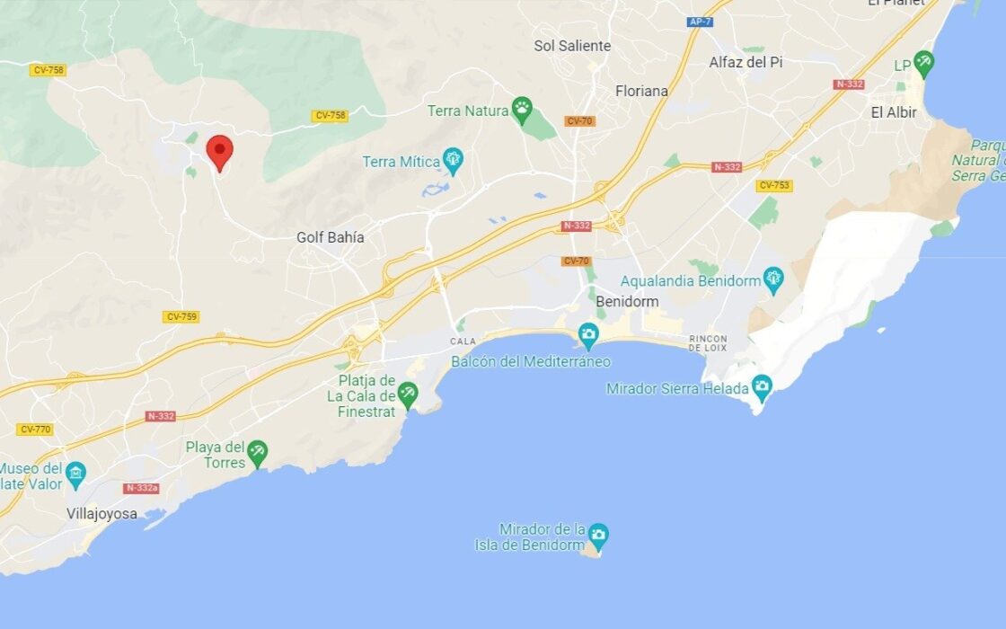 Дом в Финестрате 192 кв.м с террасой и близко к морю