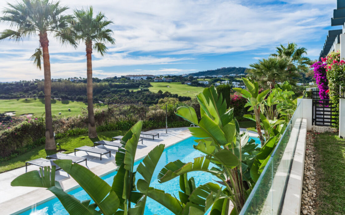 Квартира у моря с террасой 130 кв.м в Малаге