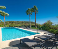 Квартира у моря с террасой 130 кв.м в Малаге