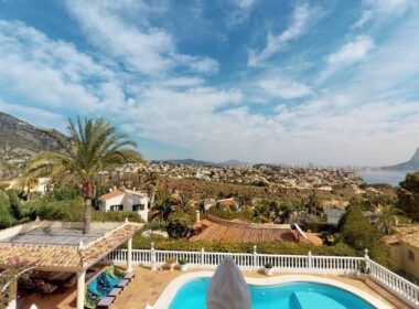 Вілла в Кальпе з приголомшливим видом на море 399 кв.м