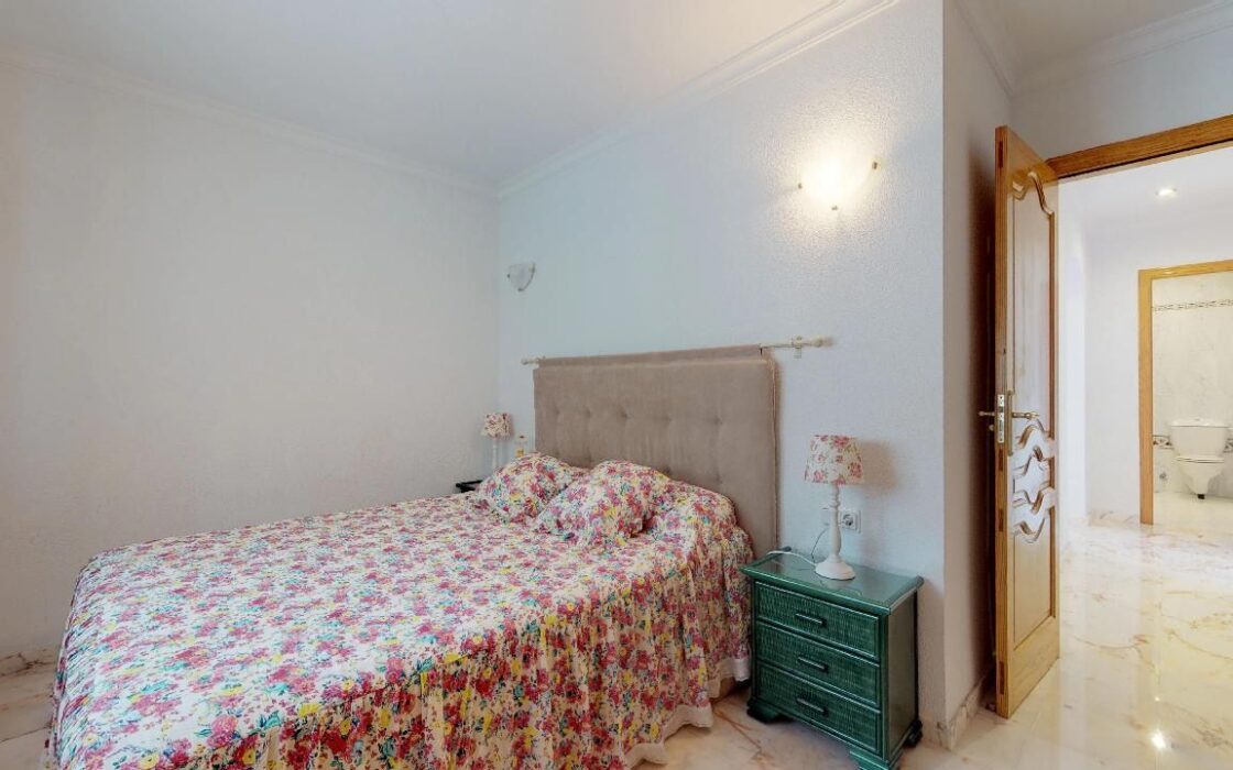 Вілла в Кальпе з приголомшливим видом на море 399 кв.м